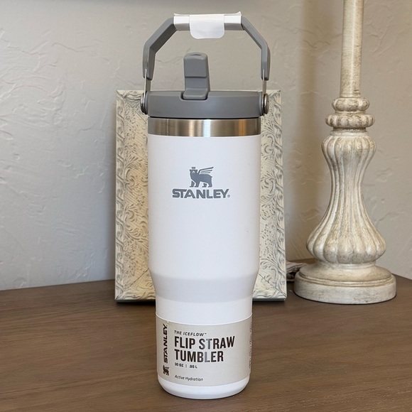 Stanley Ice Flow Flip Straw Tumbler 30oz White